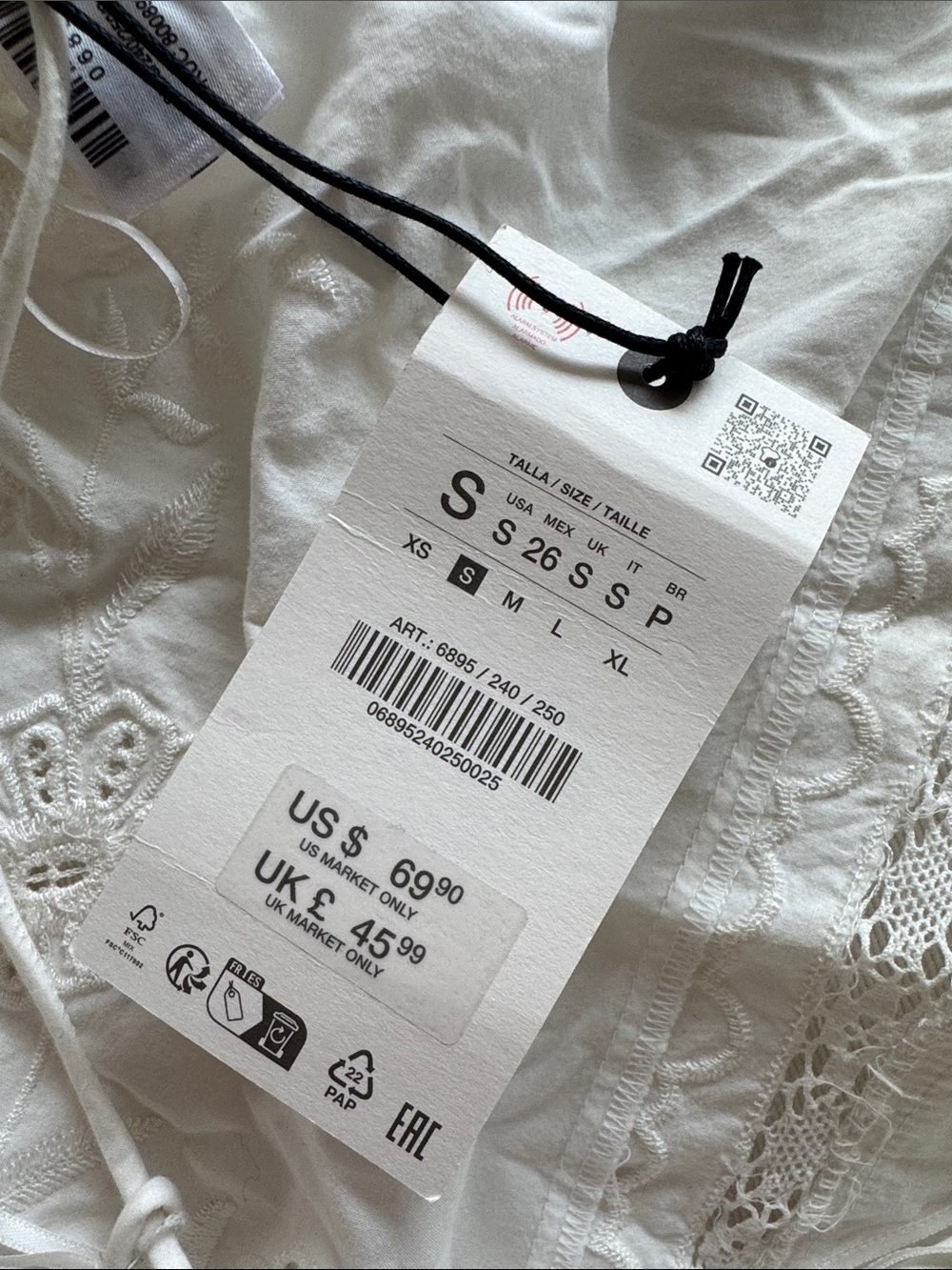 Zara Asymmetric Flower Top - Picture 2 of 2